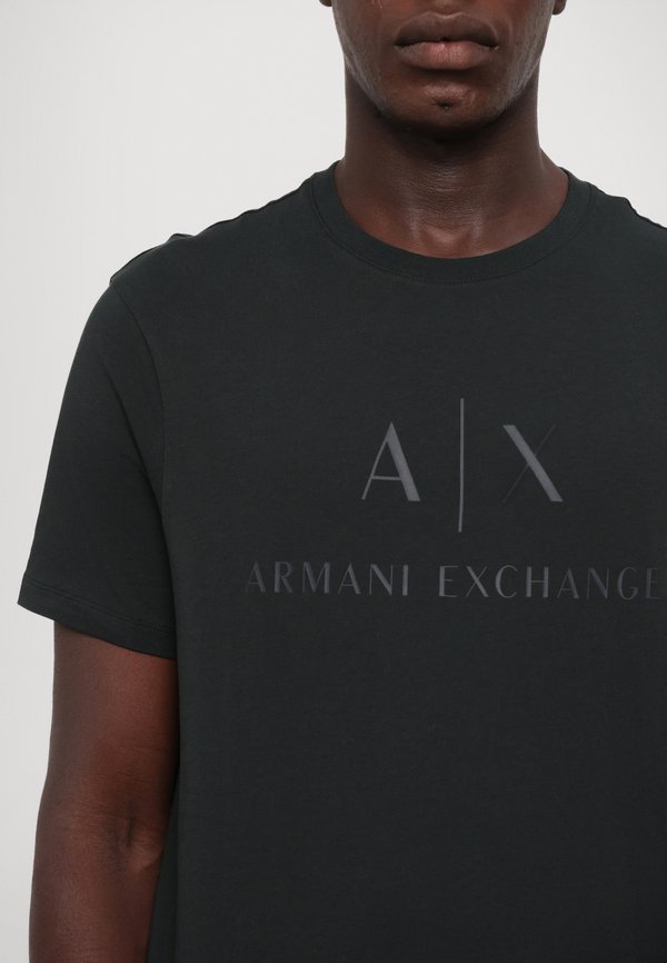 Print T-shirt - jet set3