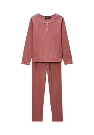 Ensemble de pyjama à manches longues en rose poussiéreux, avec un devant à boutons et un pantalon assorti à coupe ajustée. Tissu doux et texturé.