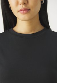 Max Mara Leisure ESTRO czarny