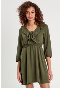 Cache Cache MIT VOLANTS - Robe de jour - vert kaki