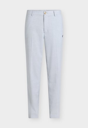 Hellblaue Hose aus strukturiertem Stoff, mit geradem Bein, Knopfverschluss und einem kleinen gestickten Design an der Seite.