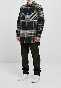 Urban Classics Camicia - black