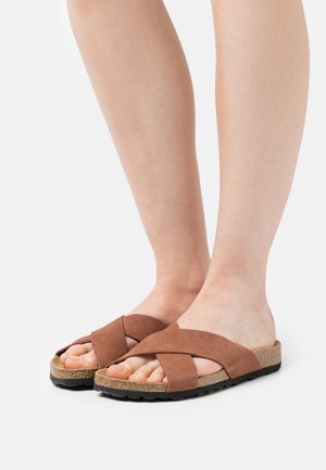 ONLMADISON LEATHER SLIP ON - Domácí obuv - dark pink