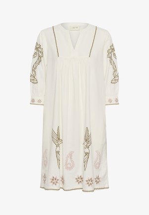 Robe à manches longues couleur crème avec col en V, broderie d'oiseaux bruns sur le devant et les manches, et accents floraux roses et cachemire le long de l'ourlet et des poignets.