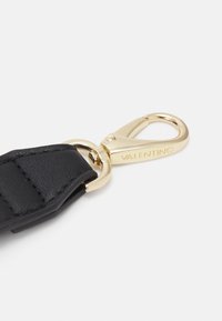 Valentino Bags Bolso de mano - black