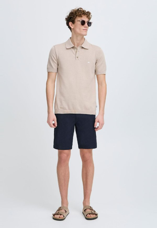 SIERO - Shorts - sky captain2
