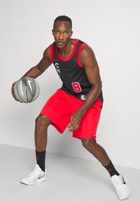 Nike Performance NBA CHICAGO BULLS - NBA mez - black/university red