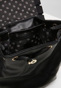Call it Spring Zaino - black