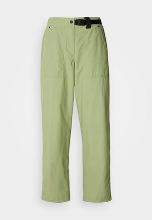Světle zelené široké kalhoty z texturované látky. Mají boční kapsy, zip na zapínání a černý pásek pro nastavitelný střih.