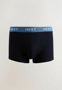 Boxers noirs avec une ceinture élastique bleu clair portant le texte "NEXT" en blanc. Fabriqués dans un tissu doux et lisse, conçus pour le confort.