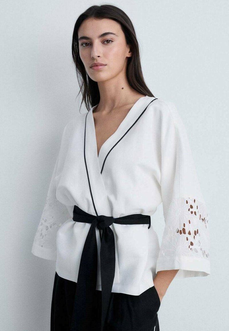 Mango NIEVE-A - Bluza - white