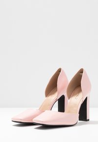 NA-KD Zapatos altos - pink