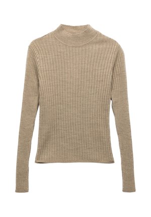 - Sweter
