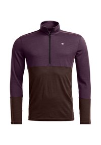 Unselected, dark wild berry