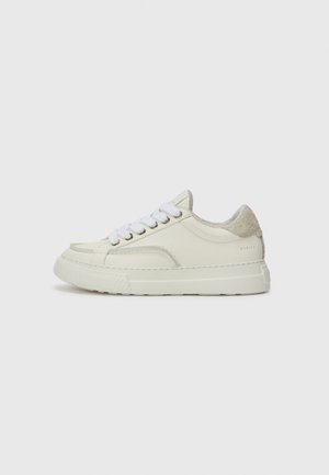 CALDERA TORA - Trainers - white
