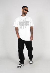 MJ Gonzales METAMORPHOSE - T-shirts med print - white