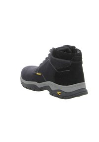 Schwarzer Knöchel-Stiefel aus Wildleder mit grauer Gummisohle, Metallösen und gelbem Akzent nahe der Ferse. Verfügt über einen leicht gepolsterten Schaftabschluss.