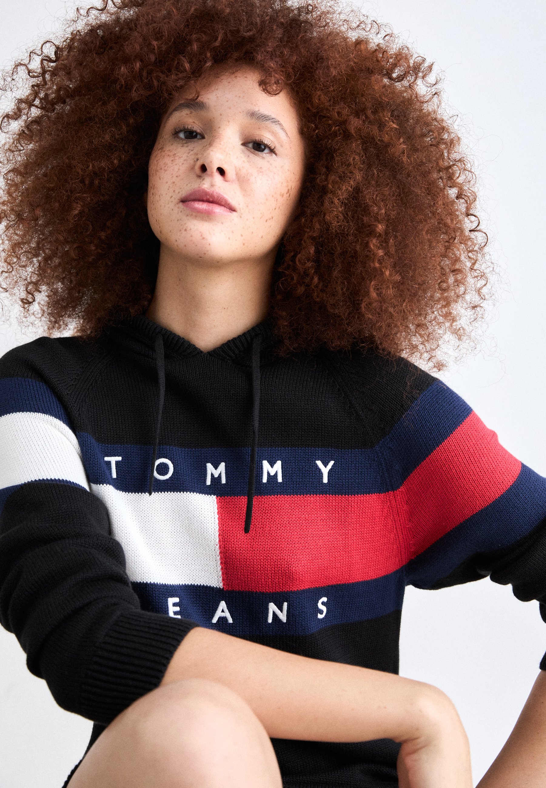Tommy Jeans FLAG HOOD DRESS - Jumper dress - black - Zalando