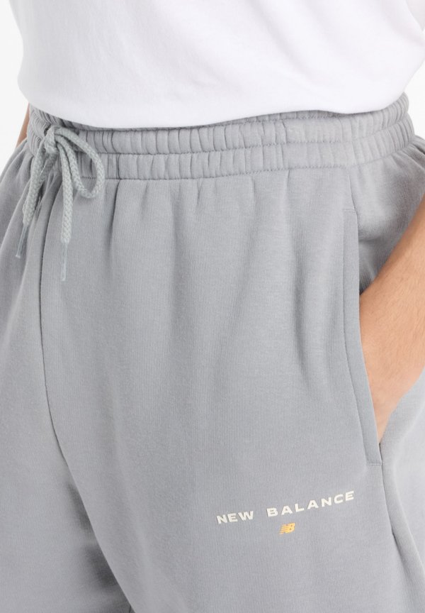 REIMAGINED GRAPHIC - Tracksuit bottoms4