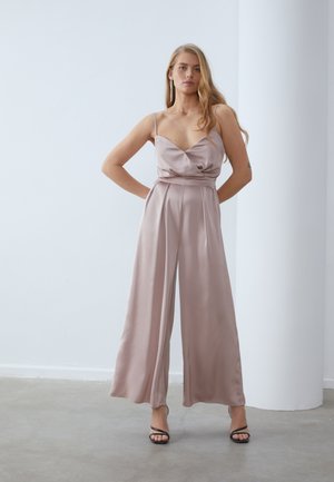 Anna Field Jumpsuit - pink