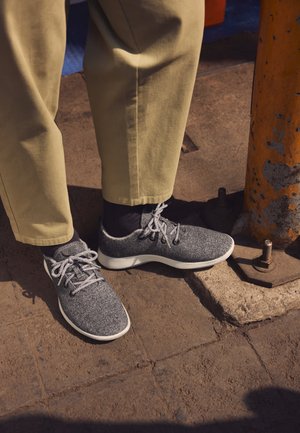 Allbirds WOOL RUNNERS - Sneaker low - natural grey