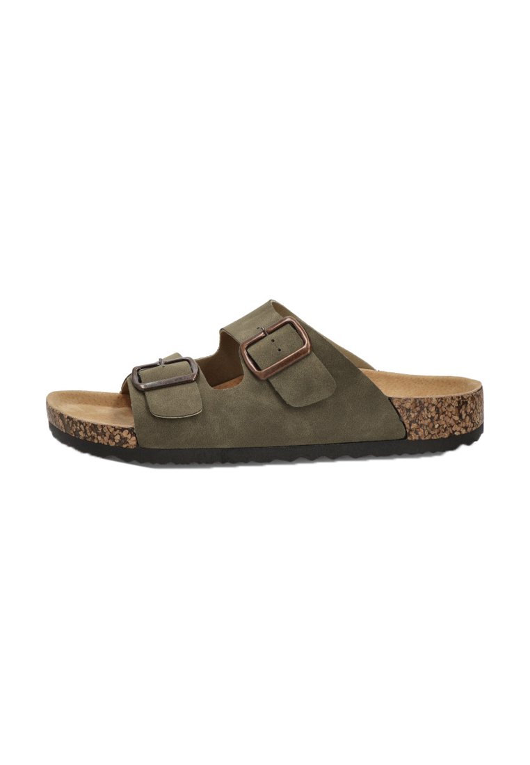 Las sandalias deslizantes de ante verde cuentan con dos hebillas de metal ajustables, una plantilla de corcho y una suela de goma negra texturizada.