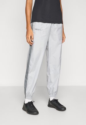 FCB - Klubiriided - light smoke grey/smoke grey