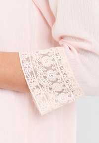DreiMaster Vestido informal - light pink