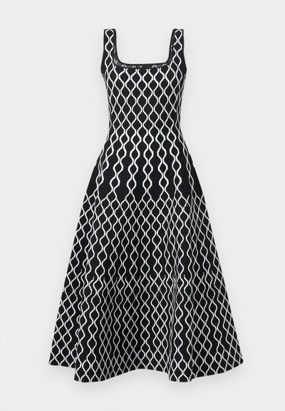 Maje RUSSELY - Strickkleid - noir/blanc
