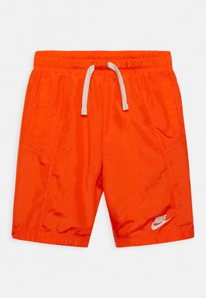 AMPLIFY - Short - rush orange