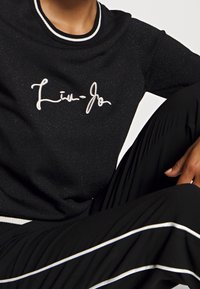 Liu Jo Jeans Sweter