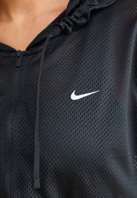 Nike Sportswear Casaco de treino - black