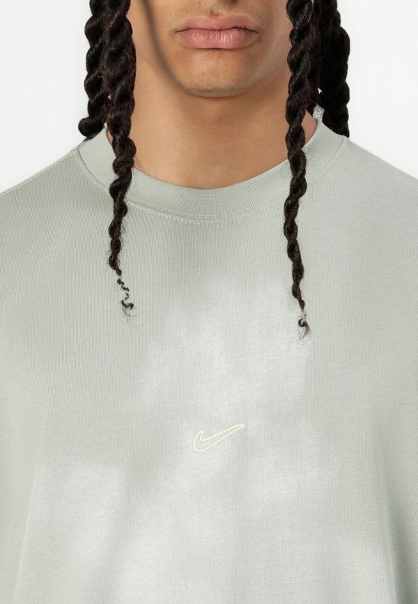 TEE - Print T-shirt - jade horizon2