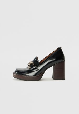 High heels - black
