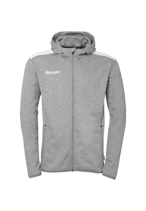 Grå hættejakke med lynlås foran, elastiske manchetter og to sidelommer. Har en hvid accent på skuldrene og et logo på brystet.