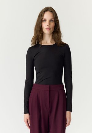 YAS, YASRUBY - Longsleeve - black
