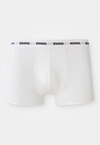 Boxeri scurți din bumbac alb cu un elastic negru cu logo-ul Diesel, având un design ajustat și o textură netedă. Stil basic, fără modele suplimentare.