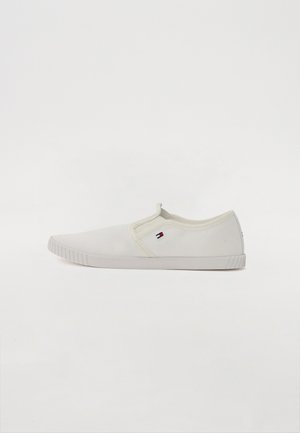 Tossud - white