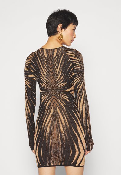 Roberto Cavalli STRIPE DRESS - Robe pull - giallo sen