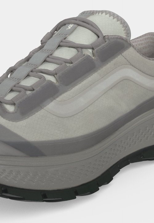 Vans OLD SKOOL 36 TRAIL UNISEX - Trainers - reflective light grey — foto 7
