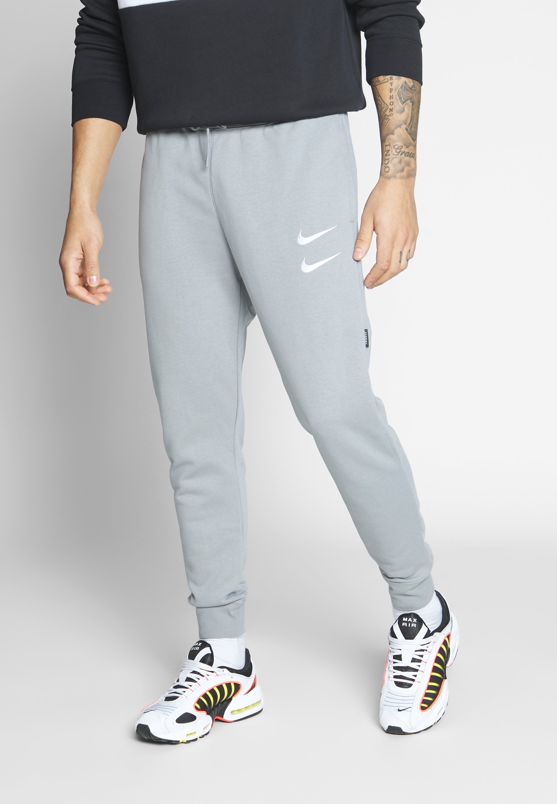 اجر تجربة تحصيل الضرائب العادم nike sportswear rally trainingsbroek -  rise-association.com