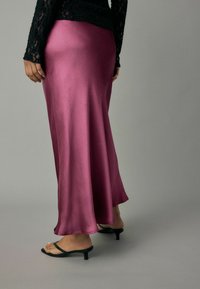 Next Maxikjol - burgundy red