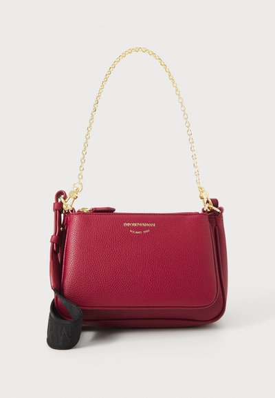Emporio Armani DEA CERVO MULTIPOCKET SET - Kabelka - vino/tempesta