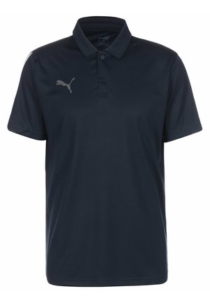 Marineblaues Poloshirt aus glattem Stoff, mit einem kleinen grauen Puma-Logo auf der linken Brust und einem traditionellen Kragen mit zwei Knöpfen.