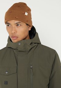 Barts VINSON - Muts - toffee