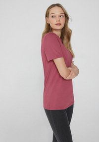 Tezenis ECO - Jednoduché tričko - Pink