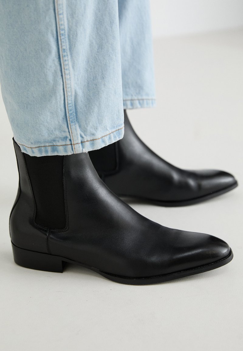 ALDO Lage laarzen zwart ALDO Lage laarzen zwart