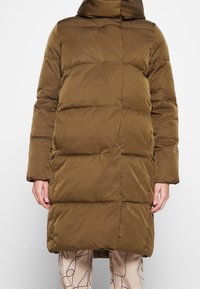 Vero Moda Abrigo de invierno - olive