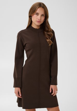 Saint Tropez, UZDINASZ KNIT DRESS - Robe pull - chocolate brown