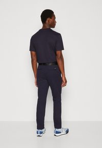 Calvin Klein MODERN - Chino - night sky